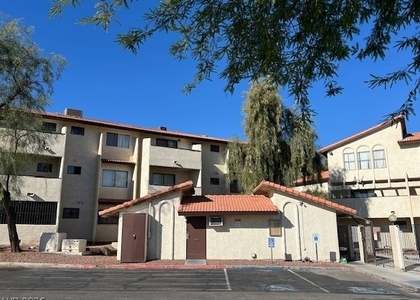 2080 Karen Avenue - Photo 1