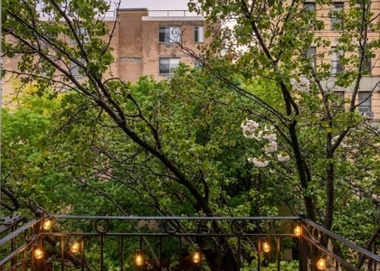 East 8th Street - Photo 1