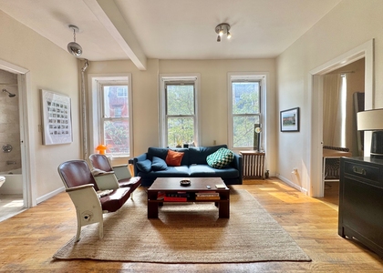 210 Humboldt St - Photo 1