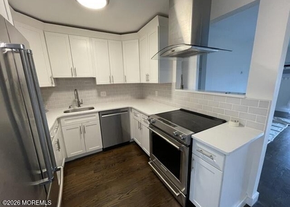 330 Shore Drive - Photo 1