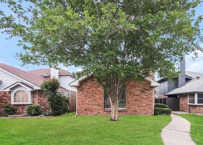 2026 Greenview Drive - Photo 1