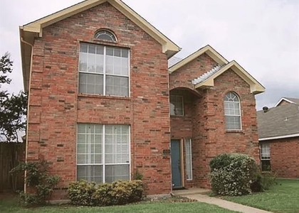 1331 Overlook Drive - Photo 1