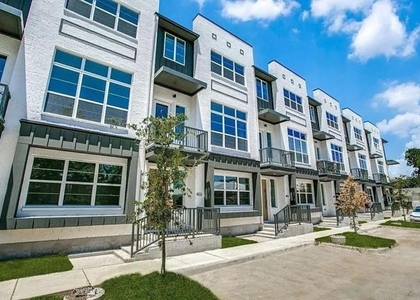13325 Bee Street - Photo 1