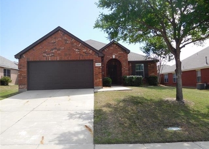 2824 Quarter Horse Lane - Photo 1
