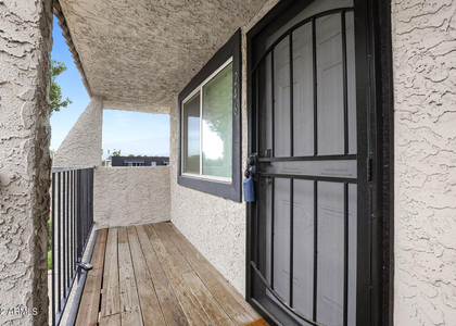 700 W University Drive - Photo 1