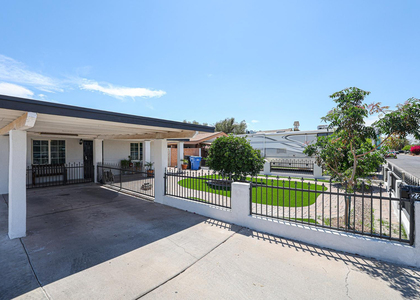 2217 E Harvard Street - Photo 1