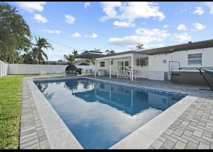 5040 Ne 22nd Avenue - Photo 1