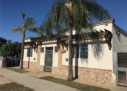 1640 Sherman Place - Photo 1