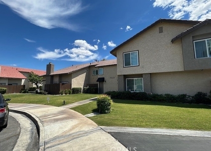 74533 Sagebrush Drive - Photo 1