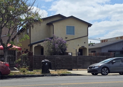 10218 S San Pedro - Photo 1