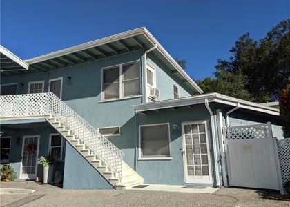 4515 Castle Lane - Photo 1