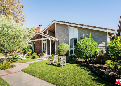 1316 Avenida De Cortez - Photo 1