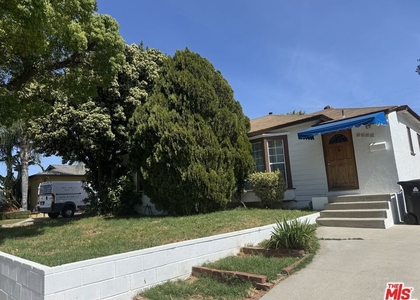 6556 Forbes Avenue - Photo 1