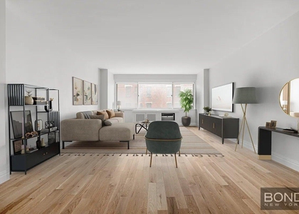 East 65th Street - Photo 1