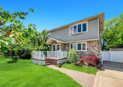 5 Linden Avenue - Photo 1