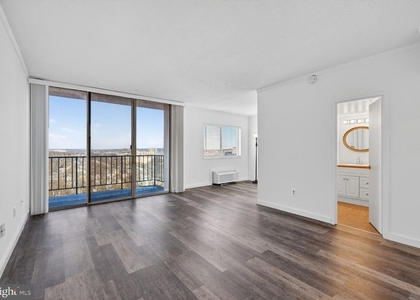 2059 Huntington Avenue - Photo 1