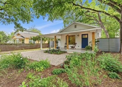 1122 Gunter St - Photo 1