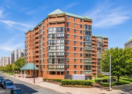 1001 N Randolph Street - Photo 1