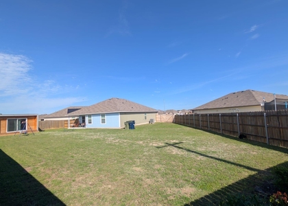 154 Hammond Ct - Photo 1