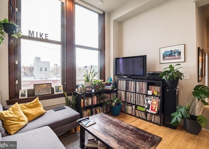 1300 S 19th Street - Photo 1