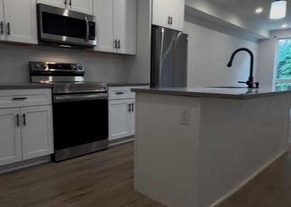 22 E Rittenhouse Street - Photo 1