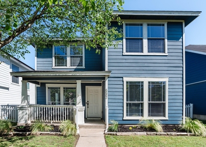 532 Sampson - Photo 1