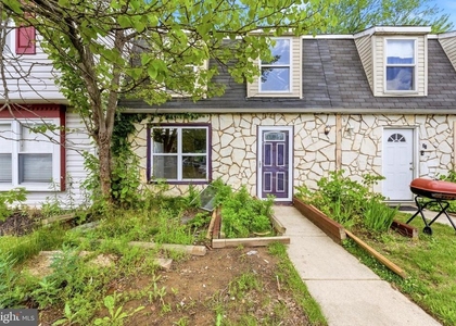 27 Villanova Court - Photo 1