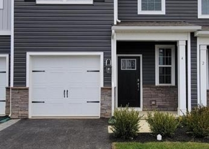 4 Elliot Lane - Photo 1