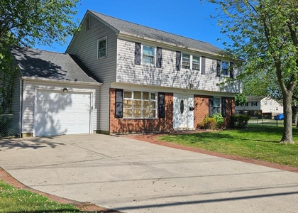 22 Plymouth Drive - Photo 1