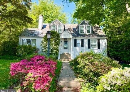 811 Forest Glen Road - Photo 1