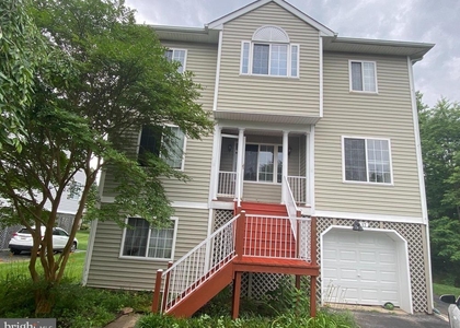 17 Hidden Cove Court - Photo 1