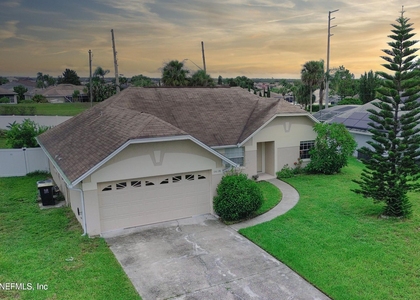 5628 Loma Vista Dr Drive W - Photo 1