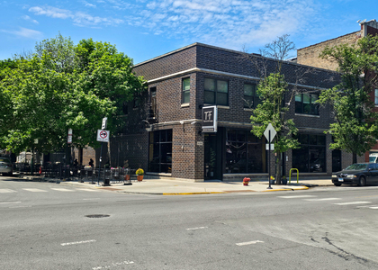 4100 N Kedzie Avenue - Photo 1