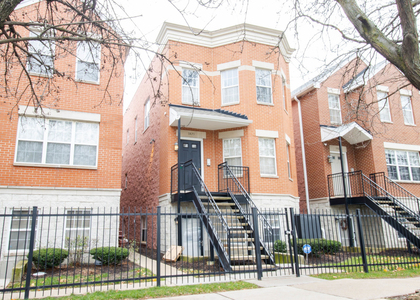 1471 N Larrabee Street - Photo 1