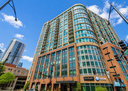 600 N Kingsbury Street - Photo 1