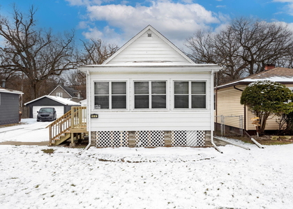 44 N Glenwood Avenue - Photo 1