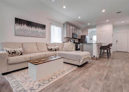 3910 Beltingham Bend Way - Photo 1