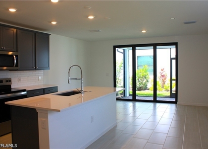27874 Radiant Court - Photo 1