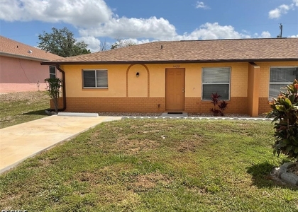 1423 Andalusia Boulevard - Photo 1