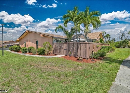 6386 Royal Woods Drive - Photo 1