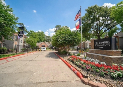 12800 Woodforest Boulevard - Photo 1