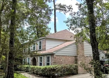 2714 Echo Street - Photo 1