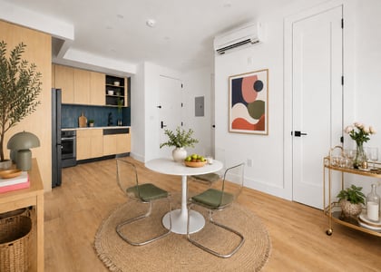 624 Metropolitan Avenue - Photo 1