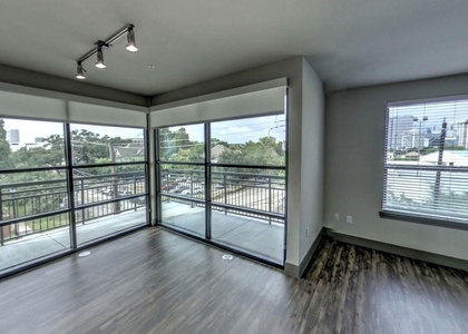 2910 Milam Street - Photo 1