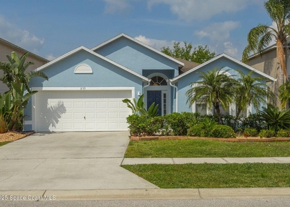 1733 La Maderia Drive Sw - Photo 1