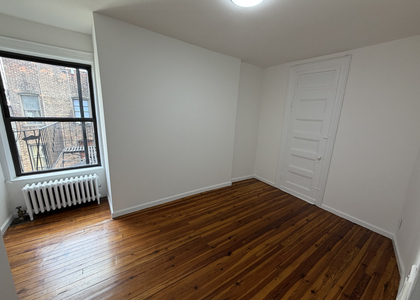 1427 York Avenue - Photo 1