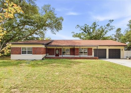 6121 Whiteway Drive - Photo 1