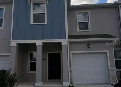 2728 Skyline Loop - Photo 1