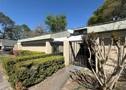 7200 Sw 8th Avenue - Photo 1
