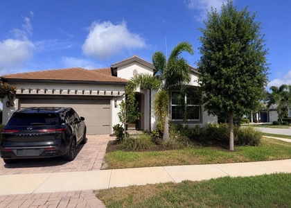 5738 Long Shore Loop - Photo 1